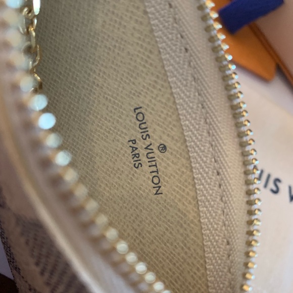BNIB - LV cles/key pouch - Damier Azur - sold out - Picture 4 of 5